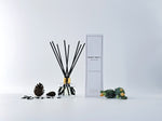 Load image into Gallery viewer, Nordic Spruce Luxury Scented Reed Diffuser