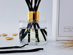 Load image into Gallery viewer, Lorem Luxury Scented Reed Diffuser
