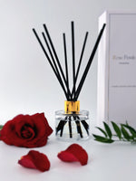 Load image into Gallery viewer, Rose Petals Luxury Scented Reed Diffuser
